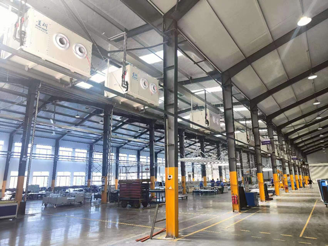 大型機械設備廠降溫安裝車間降溫設備,工業(yè)省電空調(diào)-臥式射流機組